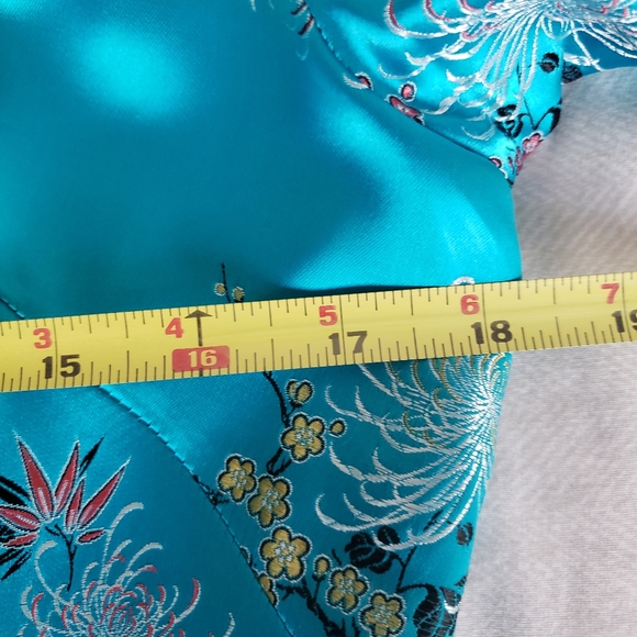 Vintage Peony 1980's Satin Cheongsam Dress. Sz 38 (8-10) - Picture 12 of 13